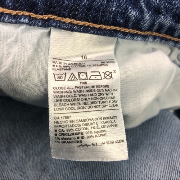 Old Navy Women’s Blue Distressed Denim Mid Rise Boyfriend Jeans Size 16 - Picture 11 of 14